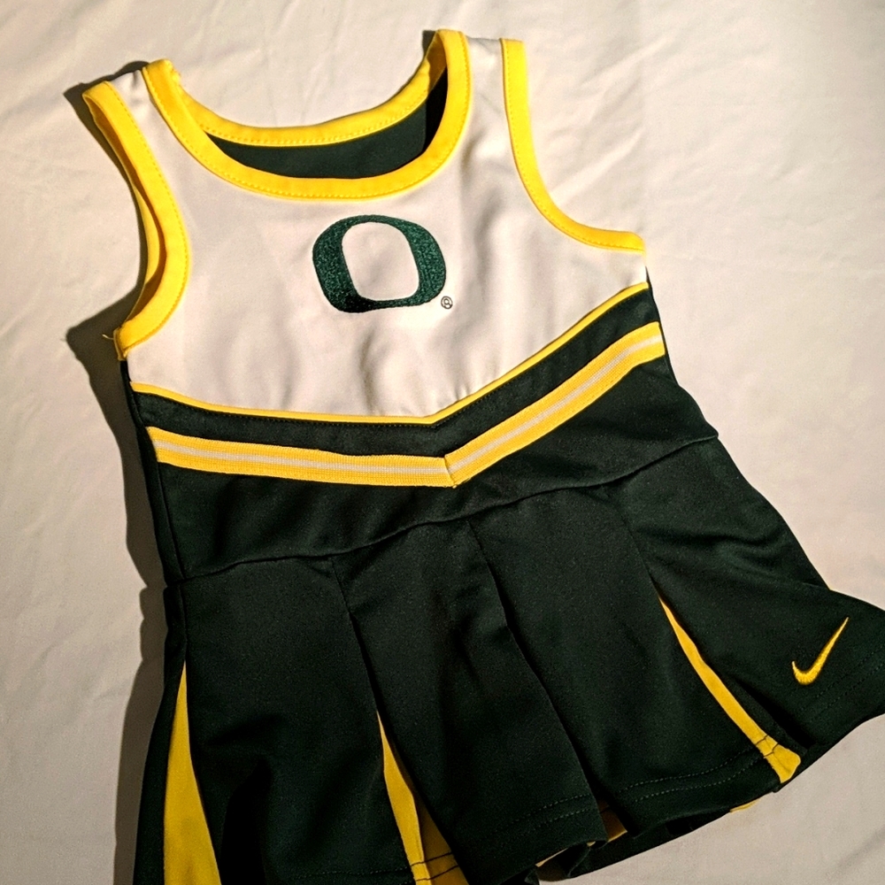 Nike Cheerleading outfit